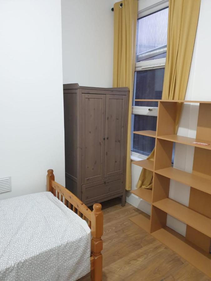 Apartamento Burney Tomar House Croydon Exterior foto