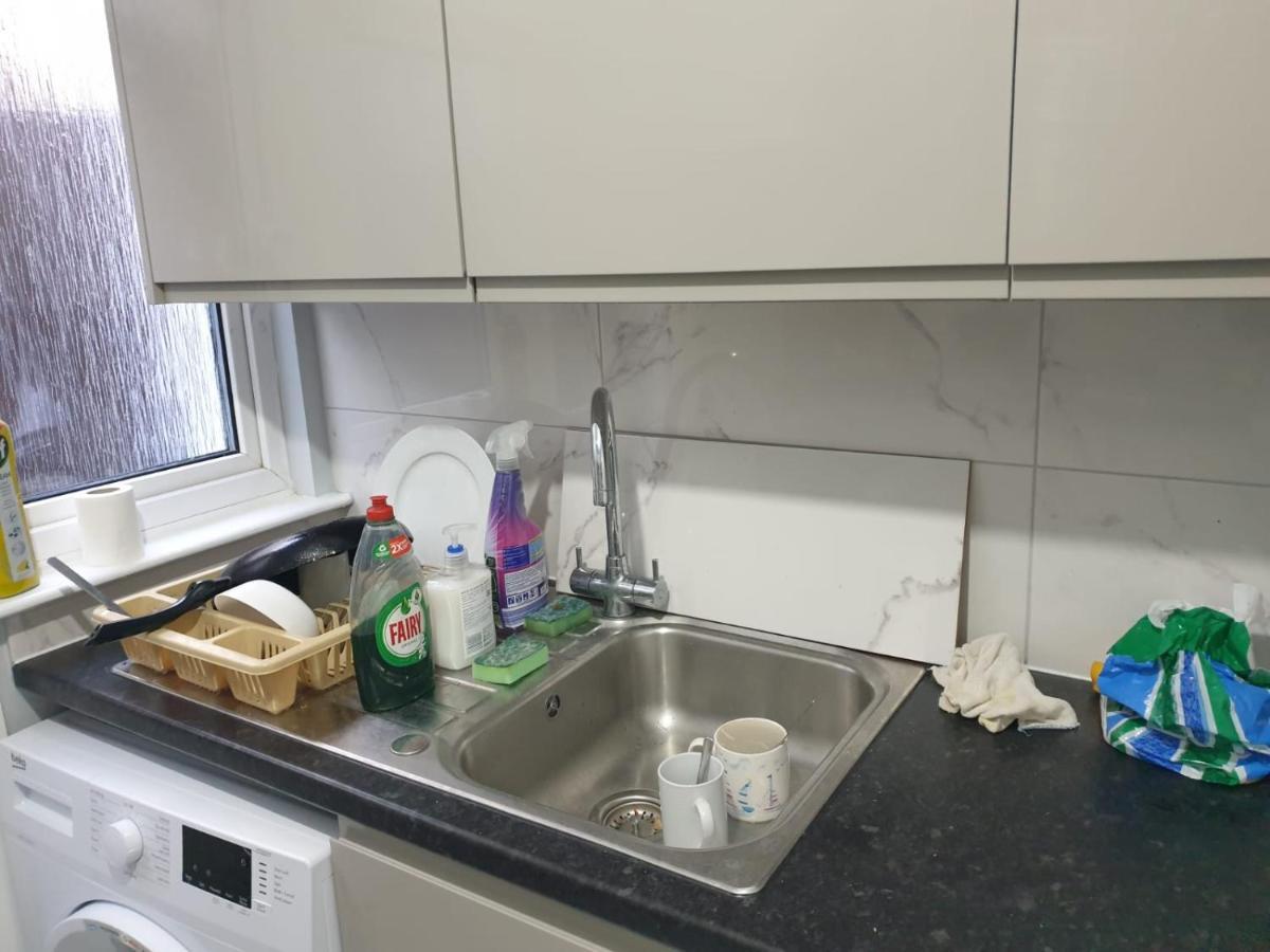 Apartamento Burney Tomar House Croydon Exterior foto