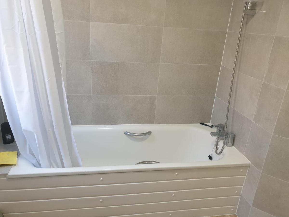Apartamento Burney Tomar House Croydon Exterior foto